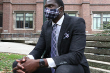 Load image into Gallery viewer, UConn Pocket Square